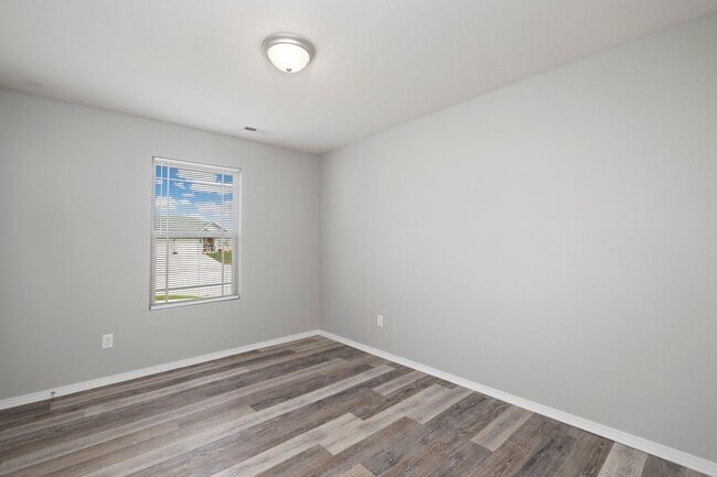 Foto del edificio - Beautiful 3 Bedroom in Monte Cristo