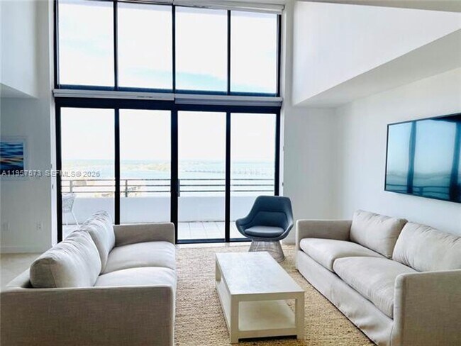 Foto del edificio - 151 SE 15th Rd