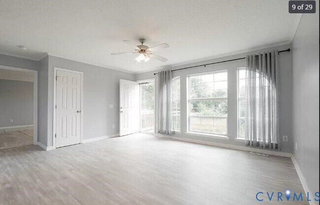 Foto del edificio - 11408 Creery Rd