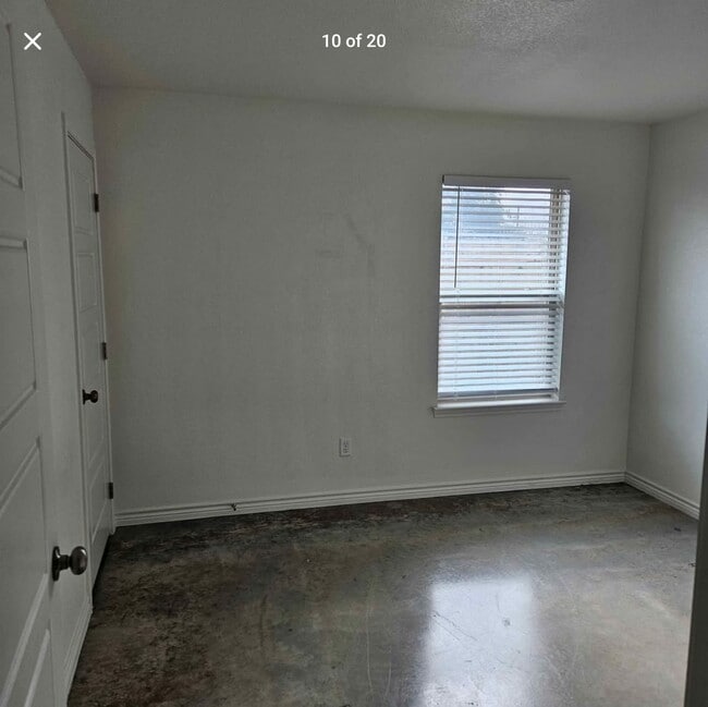 Building Photo - 4404 Water St