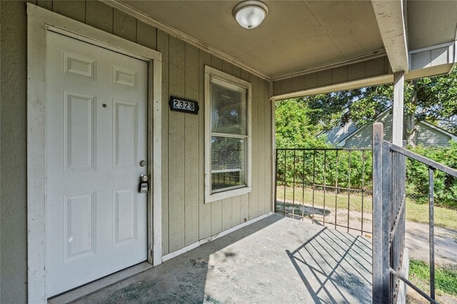 Photo - 2328 Boss St Apartment