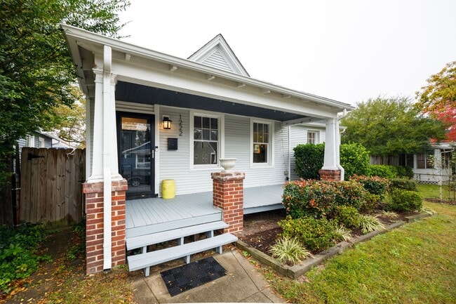 Photo - Quaint 3 Bedroom/2 Bath Home Located Near ...