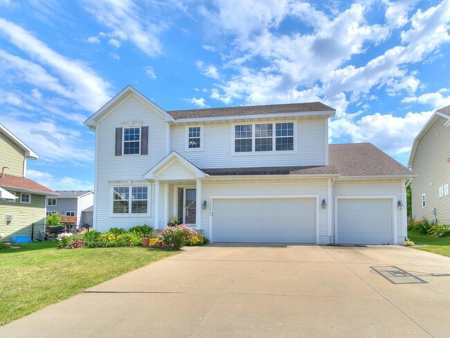 Building Photo - 15222 Aurora Cir