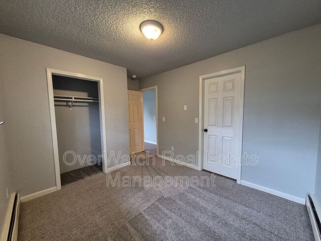Building Photo - 3162 Tarwater Ave