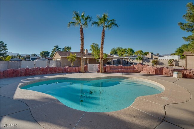 Foto del edificio - 4628 Pony Express St