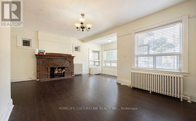 Photo du bâtiment - 184 Livingstone Ave