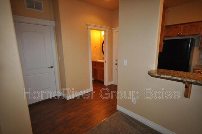 Foto del edificio - 10839 W Franklin Rd