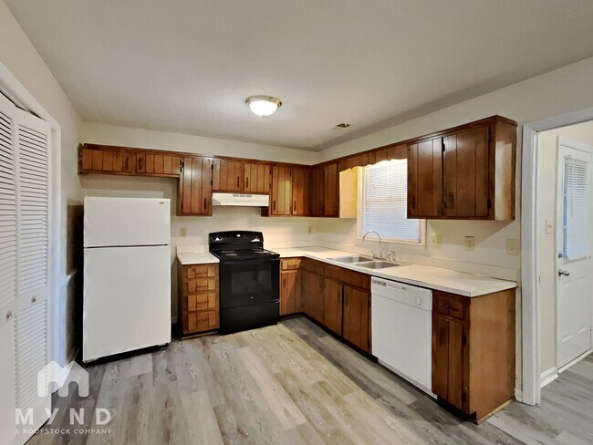 Foto del edificio - 1501 Gorman St