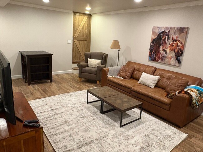 Foto del edificio - 18 Bayberry Ln