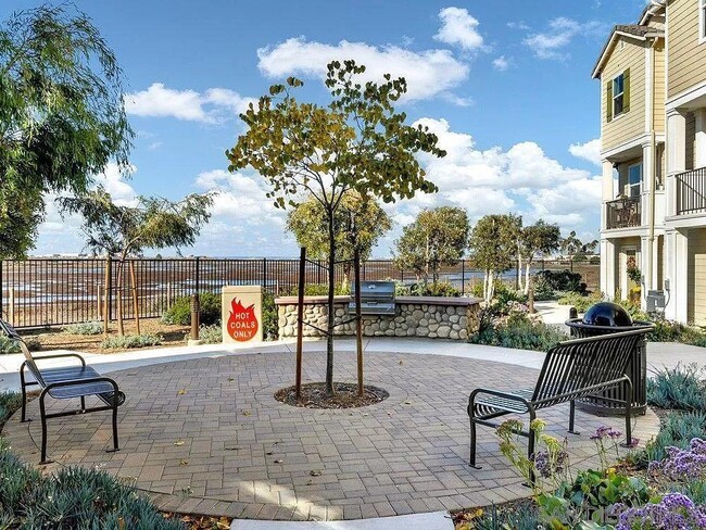 Building Photo - 511 Sandpiper Wy