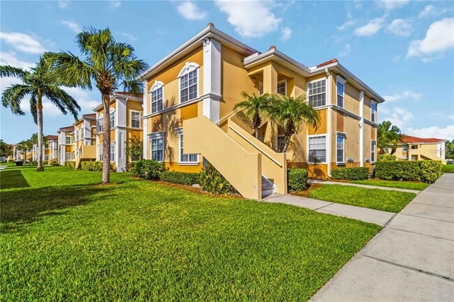 Building Photo - 1025 Villagio Cir