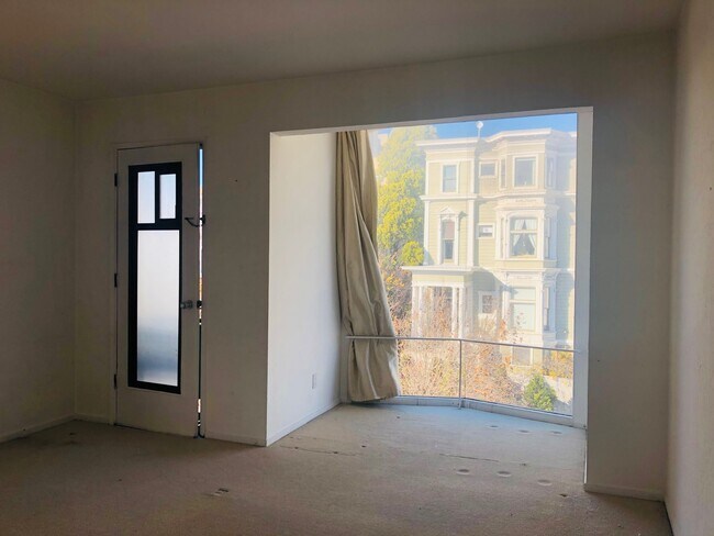 Bedroom 1 - 2173 California St
