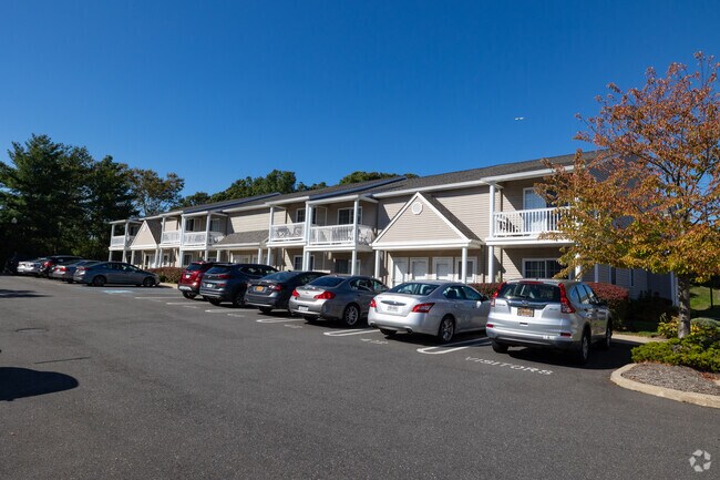 Foto del edificio - Woodbury Gardens