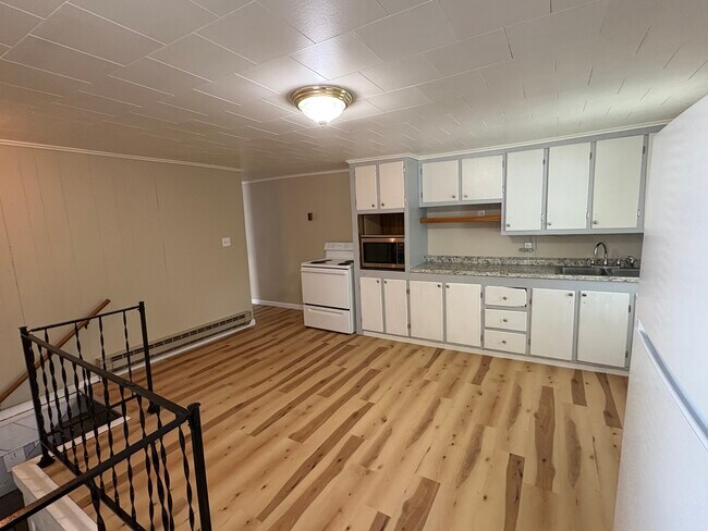 Cocina - 8 Pine St