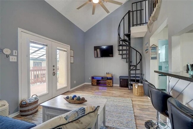 Building Photo - 14825 Windward Dr