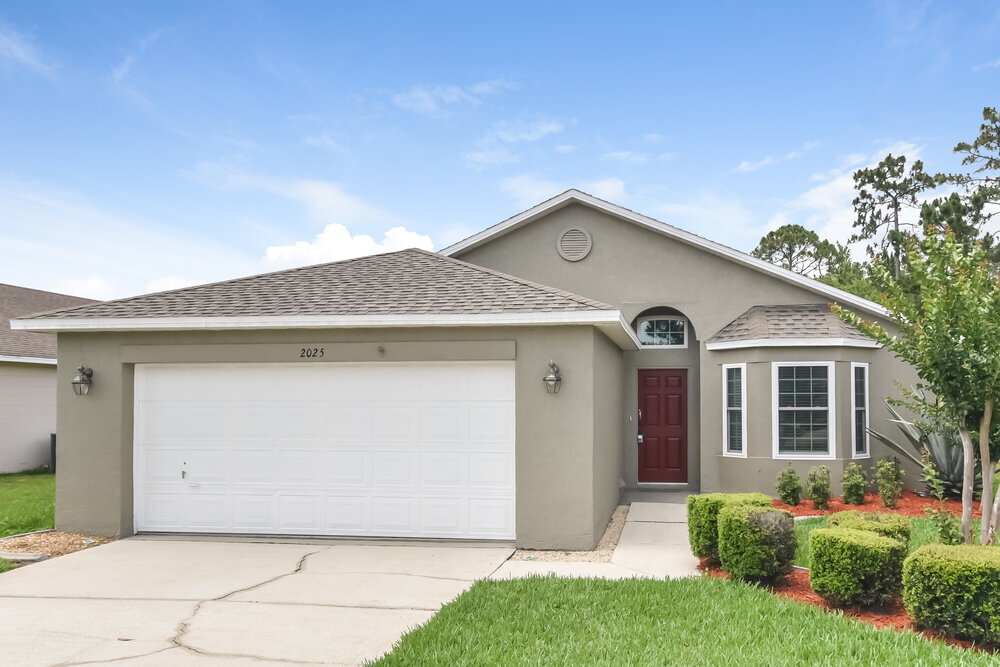 Foto principal - 2025 Donegan Pl
