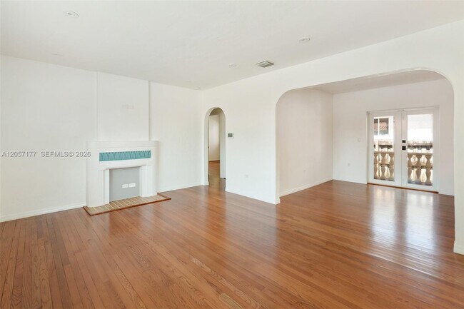 Foto del edificio - 2240 SW 24th Ave