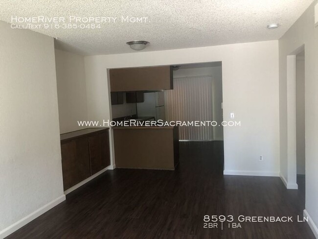 Building Photo - 2 Bedroom ! bath Newly Renovated