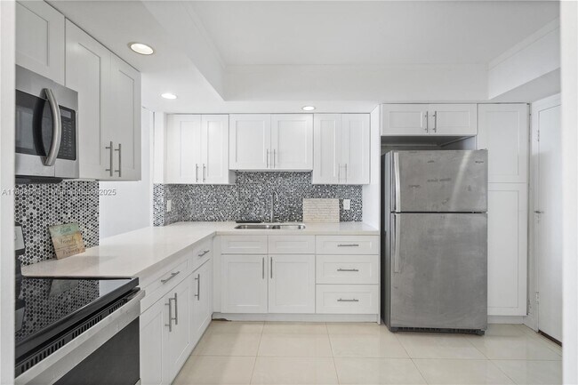 Foto del edificio - 1351 NE Miami Gardens Dr