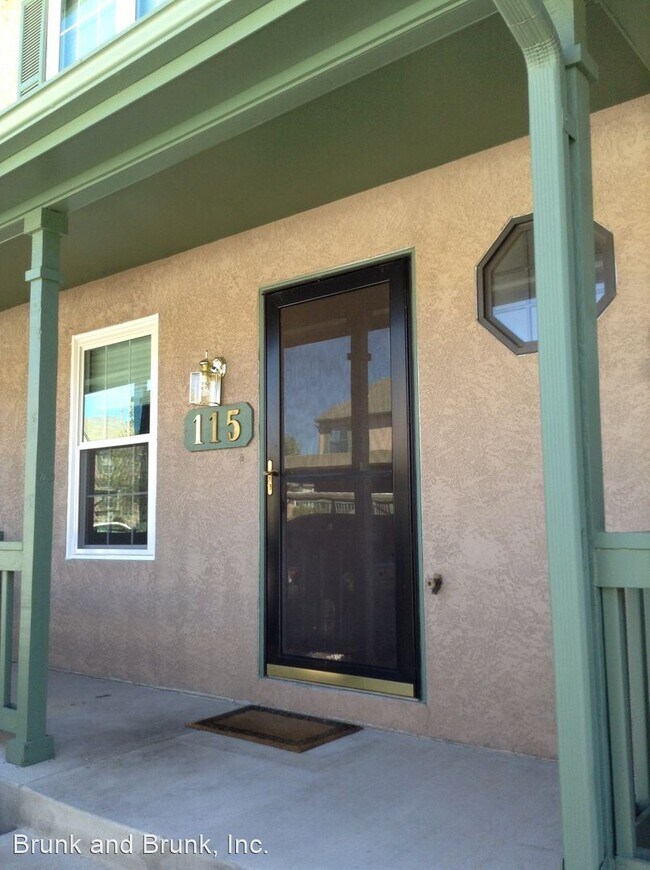 Foto del edificio - 3 br, 3.5 bath House - 115 Iveystone Court