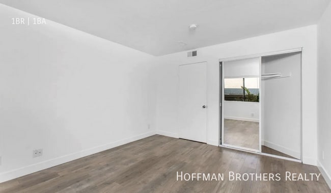 Building Photo - 1320 N Sierra Bonita Ave