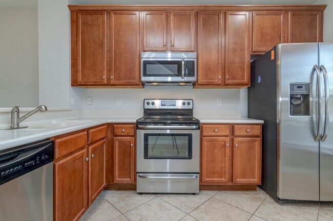 Foto del edificio - Lovely 2 Bed/2.5 bath townhome FOR RENT at...
