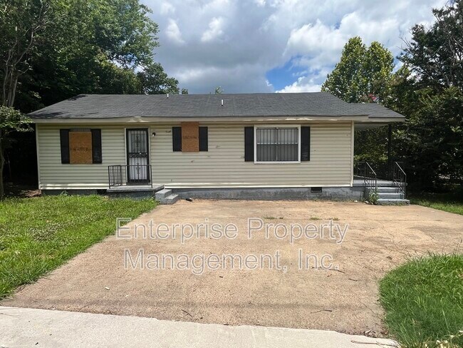 Foto del edificio - 401 N Manassas St