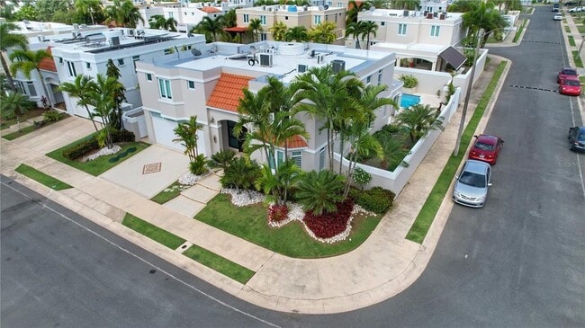 Building Photo - 633 PASEO LOS CORALES I