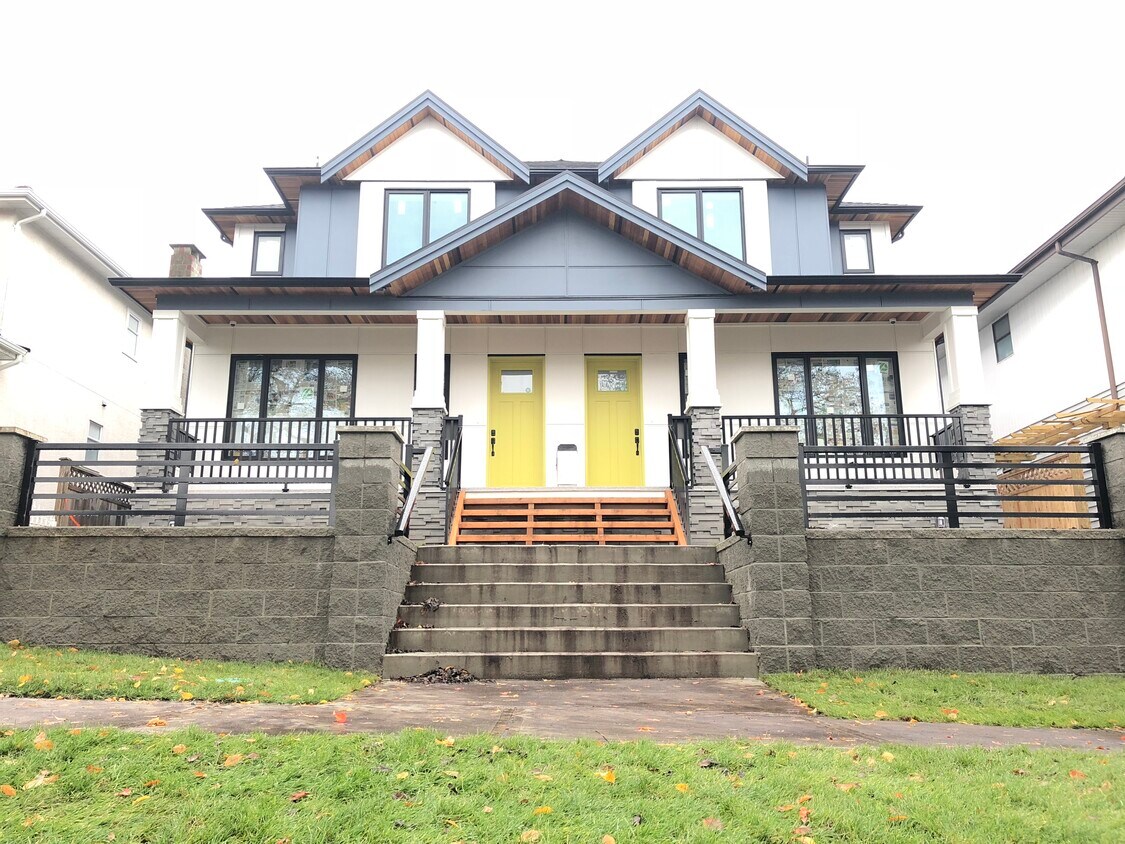 Photo principale - 5431 Slocan St
