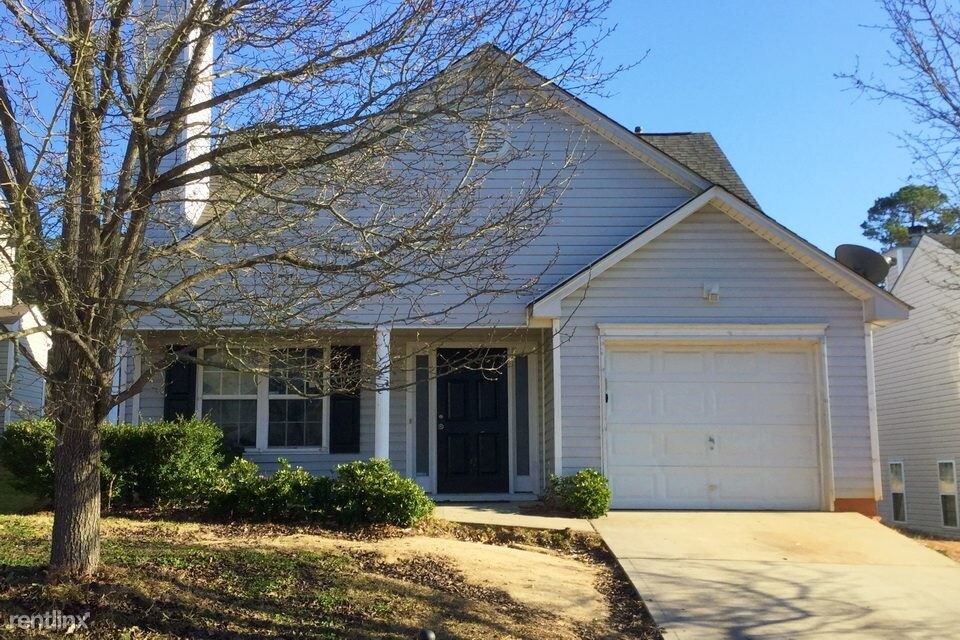 11128 Pointer Ridge Dr, Charlotte, NC 28214 House for Rent in