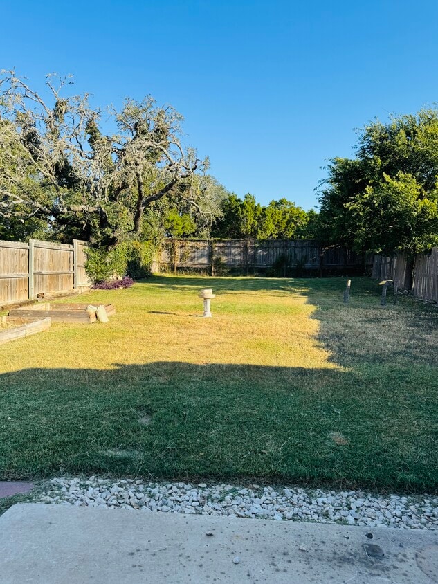 Building Photo - 1773 Blessed Lane