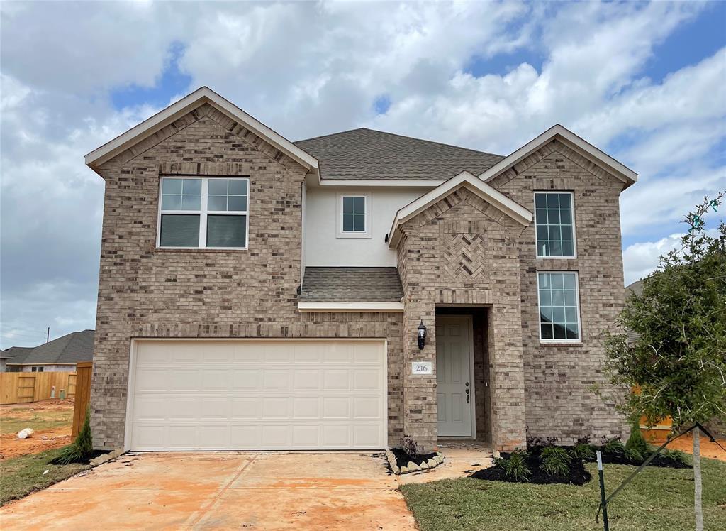 Foto principal - 216 Cambria Green Ln
