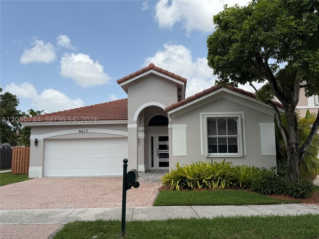 Building Photo - 4617 NW 96th Ave