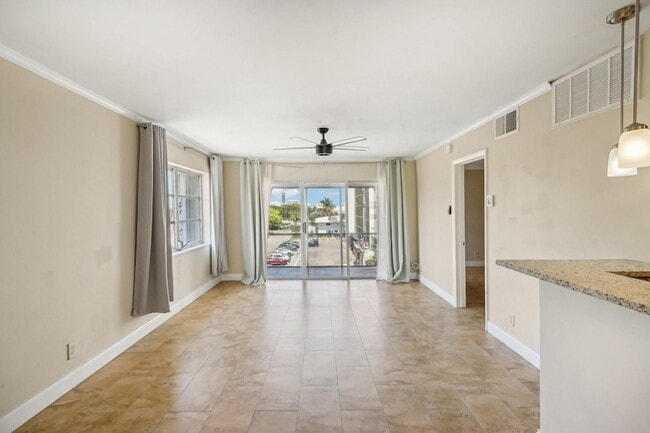 Photo - 3040 NE 16th Ave Apartment