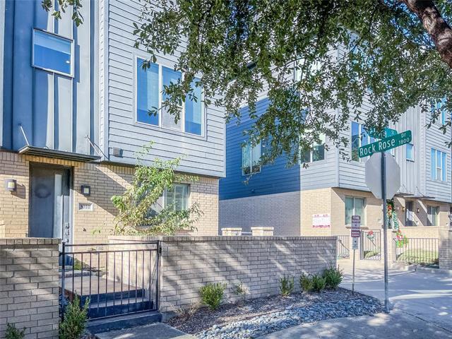 Foto del edificio - 3010 Zenia Dr