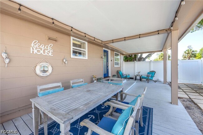 Foto del edificio - 547 101st Ave N