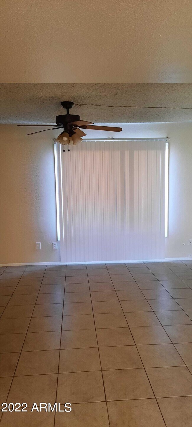 Building Photo - 6517 S La Corta Dr
