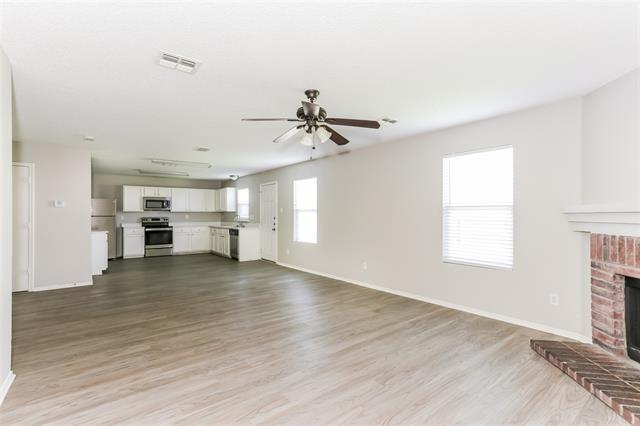 Building Photo - 8733 Stonebriar Ln