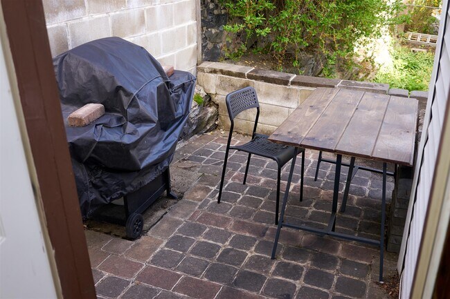 Foto del edificio - 19 Pitman St