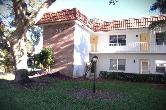 Foto del edificio - 1225 NW 21st St