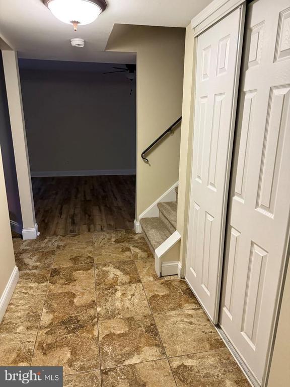 Foto del edificio - 6 Galaxy Ct