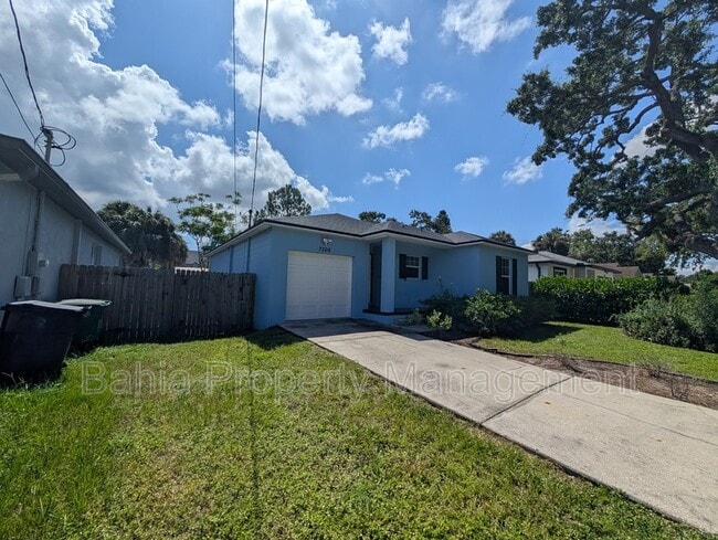 Building Photo - 7306 S West Shore Blvd