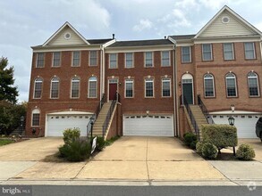 Building Photo - 22609 Welborne Manor Square