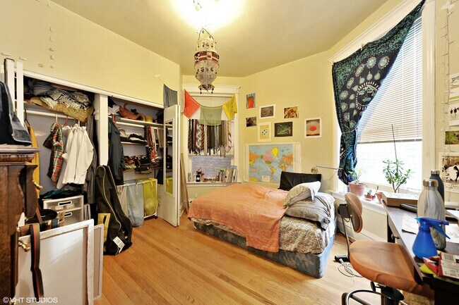 Foto del edificio - 4546 N Sheridan Rd