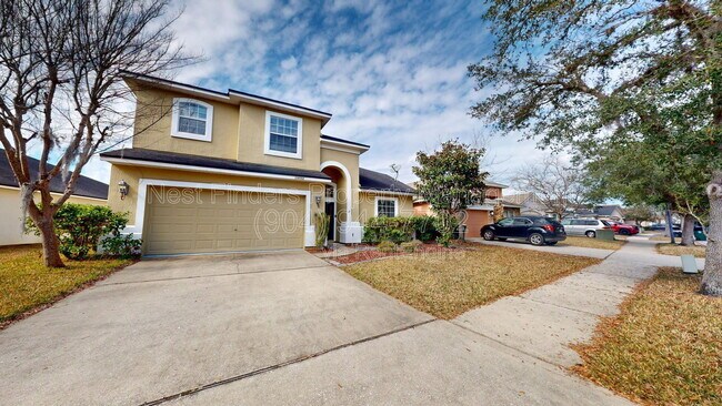 Building Photo - 14664 Falling Waters Dr