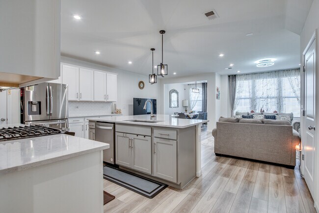 Foto del edificio - 2310 Ryegrass Ln