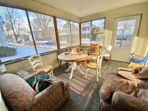 Building Photo - 48 Intervale Ave