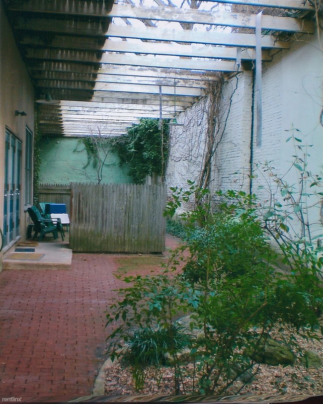 Building Photo - 1 br, 1 bath  - 213 Fitzwater Street