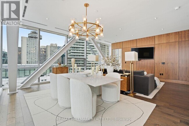 Photo du bâtiment - 39 Queens Quay E