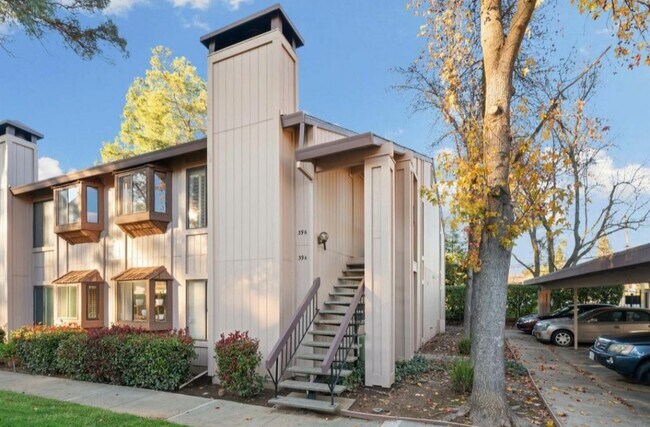 Building Photo - 5333 Primrose Dr